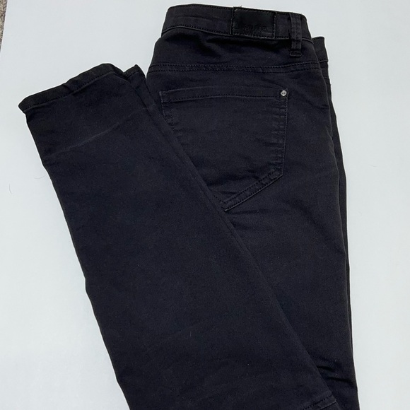 ZARA BASIC Z-Z1975 Zippered Black Denim Pants, Size 8, #189 - Picture 3 of 15